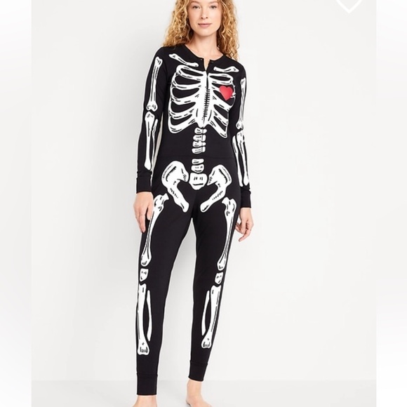 ON One piece Skeleton PJ - Picture 2 of 2